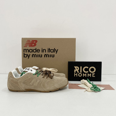 N.B X 미*미* 530 스웨이드 스니커즈