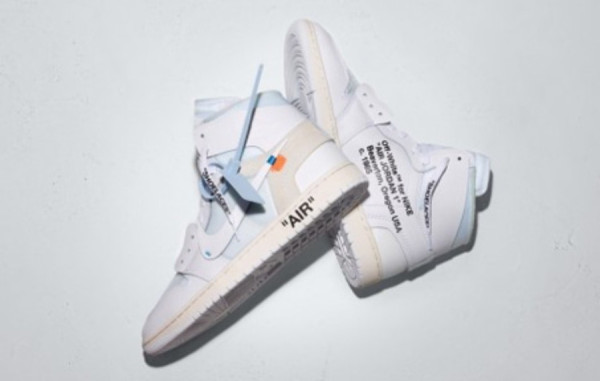 2018 OFF x N*KE 콜라보 조던1