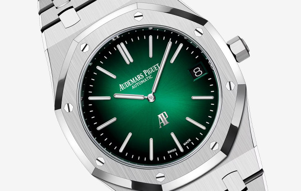 오데*피게 로얄오크 16202 점보 엑스트라-씬 50주년 한정판 스모크드그린 39mm 1:1 최상급 (싱크 98.9%)